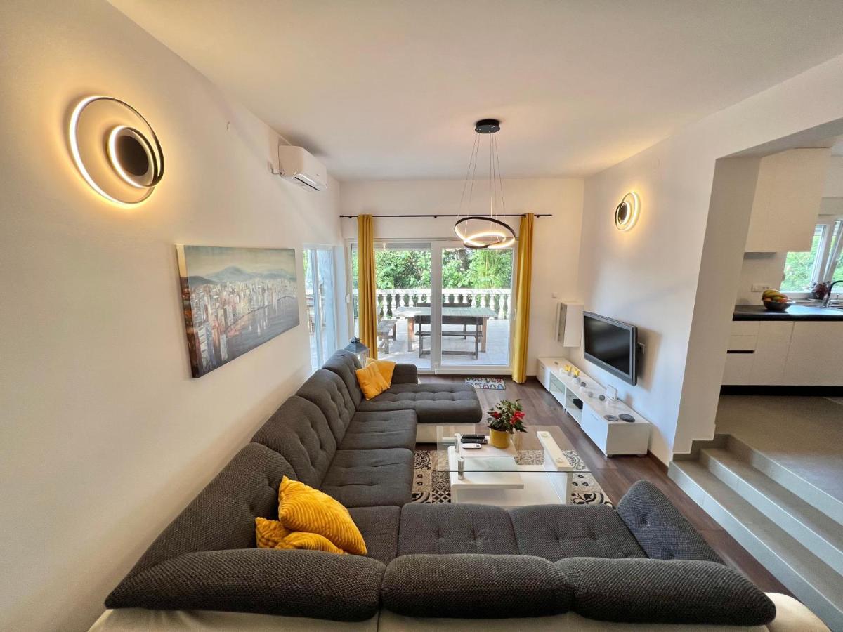 Apartman Barbara ซริกเวนิซา ภายนอก รูปภาพ