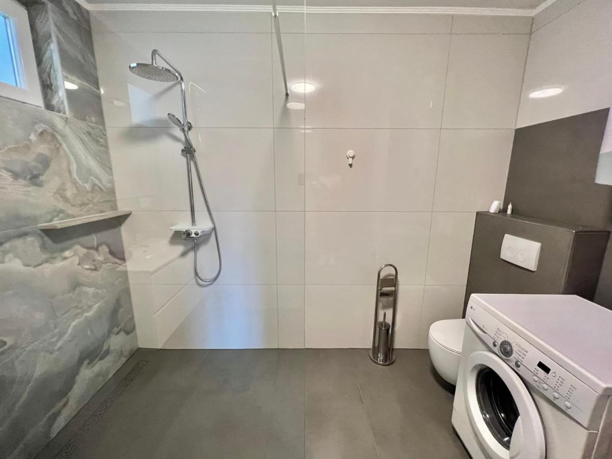 Apartman Barbara ซริกเวนิซา ภายนอก รูปภาพ